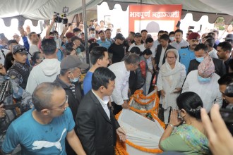 प्रधानमन्त्रीसहित शीर्ष नेताद्वारा नेम्वाङप्रति श्रद्धाञ्जलि
